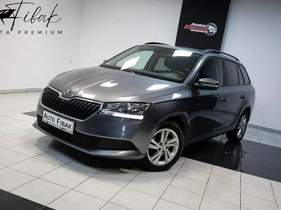 Szary (metalik) Używany 2022 Skoda Fabia Kombi | 49 900 zł (Drogi)