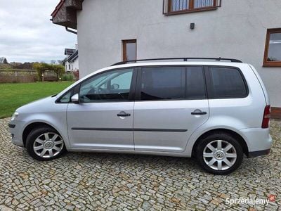 Używany VW Touran 105 KM (77 kW) 2010 Minivan