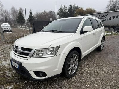 Używany Fiat Freemont 140 KM (102 kW) 2012 Biały SUV
