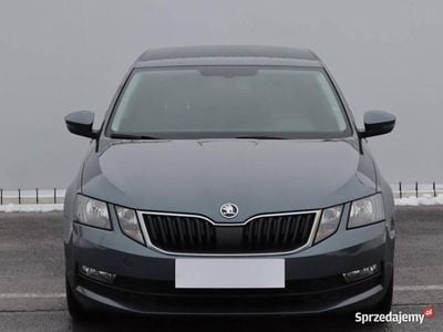 Używany Skoda Octavia 150 KM (110 kW) 2019 Szary Hatchback
