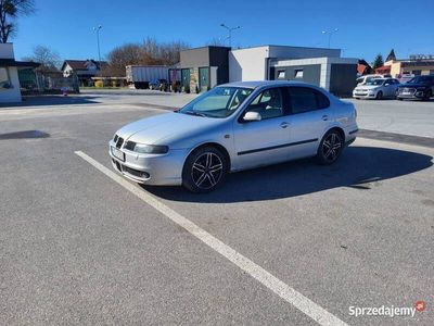 używany Seat Toledo 2 prawie najbogatsze wyposażenie 1.6 B+G