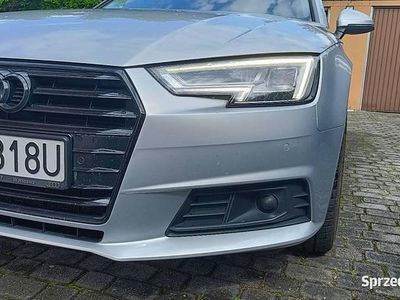 Używany Audi A4 2016 Srebrny Kombi