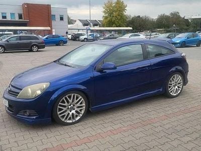 używany Opel Astra GTC Astra H 2.0t OPC Line