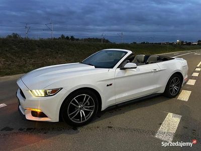 Biały Używany 2017 Ford Mustang Kabriolet | 89 000 zł (Drogi)