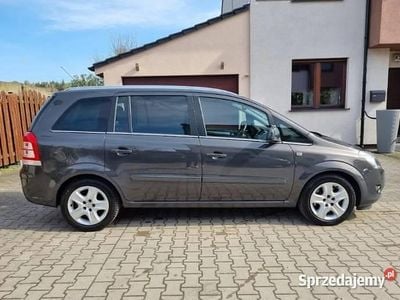 Używany Opel Zafira 2014 Minivan