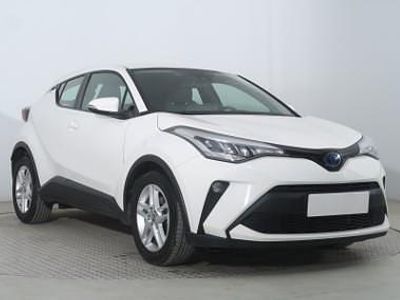 Biały Używany 2022 Toyota C-HR SUV | 91 999 zł (Uczciwa cena)