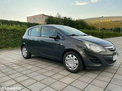 Używany Opel Corsa drive 2014 Szary Sedan/Limuzyna