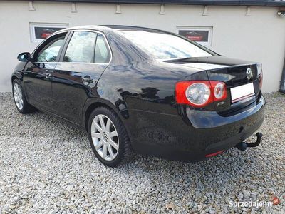 używany VW Jetta 1.4 TSI Highline Perfectline