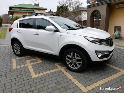 używany Kia Sportage Sportage 2.0 CRDI Busines Line 4WD bardzo ładna2.0 CRDI Busines Line 4WD bardzo ładna
