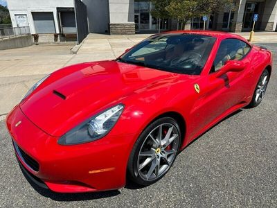 używany Ferrari California 4.3dm 483KM 2014r. 106 613km