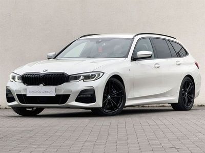 Mineral white metallic metalizowany Używany 2020 BMW 330 Shadowline Kombi | 154 900 zł