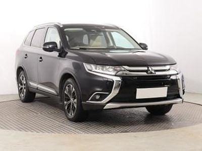 Używany Mitsubishi Outlander 150 KM (110 kW) 2017 Czarny SUV