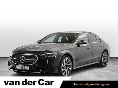 Czarny (metalik) Używany 2024 Mercedes E300 Sedan/Limuzyna | 249 900 zł