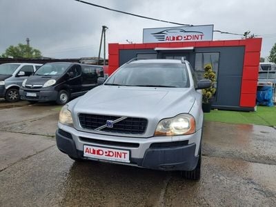 Używany Volvo XC90 163 KM (119 kW) 2005 Srebrny (metalik) SUV