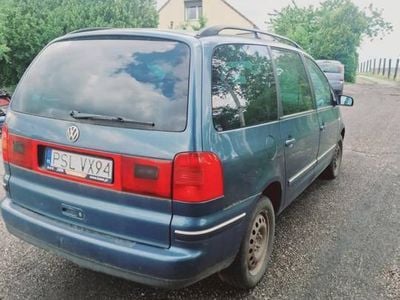 VW Sharan