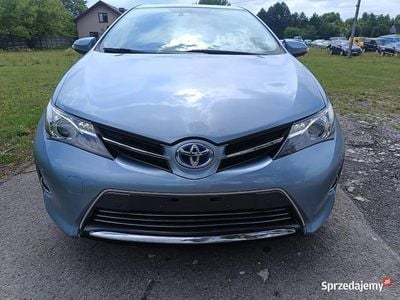 Toyota Auris Hybrid