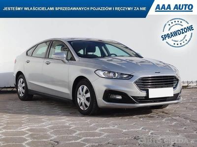 Używany Ford Mondeo 2019 Srebrny