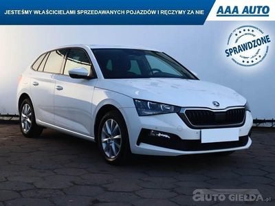 Używany Skoda Scala 2021 Biały Hatchback