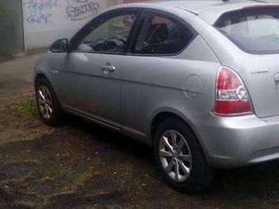 Srebrny Używany 2006 Hyundai Accent Hatchback | 4900 zł