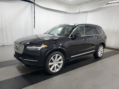 używany Volvo XC90 2dm 248KM 2017r. 119 900km