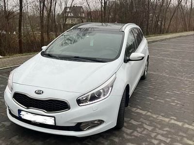 Używany 2012 Kia Ceed Hatchback | 25 500 zł (Uczciwa cena)