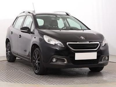 używany Peugeot 2008  Klimatronic, Tempomat, Parktronic, Podgrzewane siedzienia