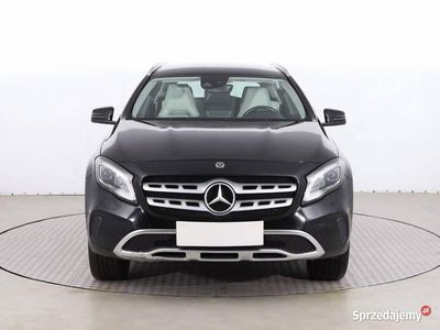 Czarny Używany 2018 Mercedes GLA200 SUV | 83 999 zł
