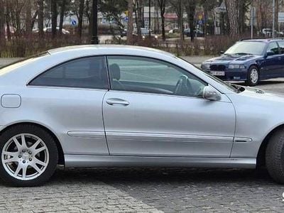Używany Mercedes C200 Avantgarde 2006 Srebrny Coupe