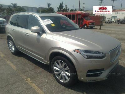 używany Volvo XC90 2dm 316KM 2018r. 45 735km