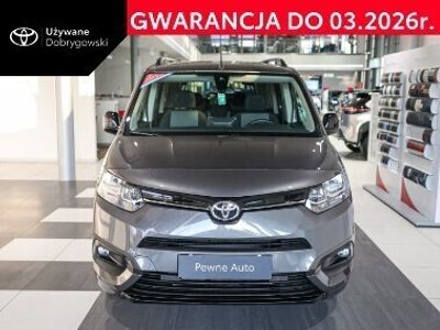 Brązowy Używany 2023 Toyota Proace Verso City Kombi | 139 850 zł