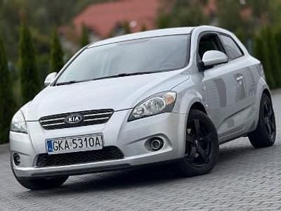Inny kolor Używany 2009 Kia ProCeed Hatchback | 16 997 zł