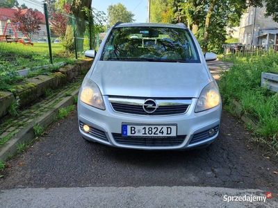 używany Opel Zafira 7mio osobowy