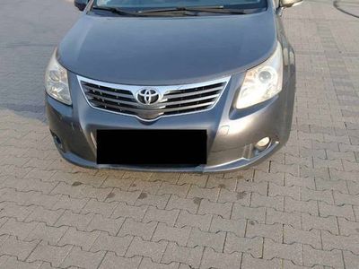 używany Toyota Avensis 2.0D 126KM