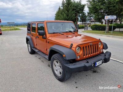 używany Jeep Wrangler terenowy, klimatyzacja, 4x4