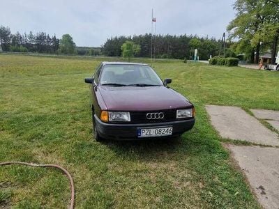 Używany 1986 Audi 80 | 2300 zł