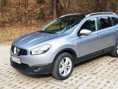 Srebrny Używany 2010 Nissan Qashqai +2 I-Way SUV | 36 700 zł