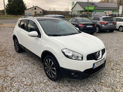 Biały (metalik) Używany 2012 Nissan Qashqai SUV | 29 900 zł (Uczciwa cena)