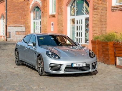 Srebrny (metalik) Używany 2014 Porsche Panamera Sedan/Limuzyna | 189 777 zł