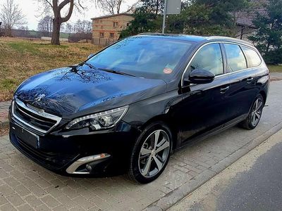 Używany Peugeot 308 SW 120 KM (88 kW) 2016 Czarny Kombi