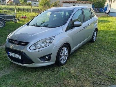 Srebrny Używany 2011 Ford Grand C-Max Minivan | 16 200 zł (Uczciwa cena)