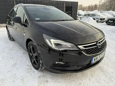 Czarny Używany 2018 Opel Astra Kombi | 39 900 zł (Uczciwa cena)
