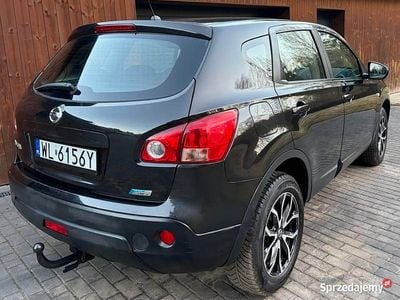 Używany Nissan Qashqai 2010 Czarny SUV