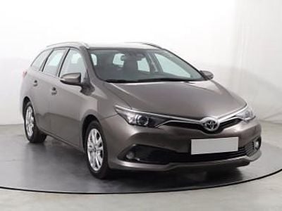 Szary Używany 2016 Toyota Auris Kombi | 37 499 zł (Uczciwa cena)