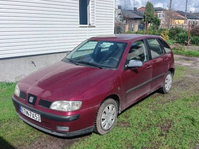 używany Seat Ibiza benzyna VW polo