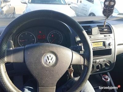 Szary Używany 2008 VW Golf V Kombi | 7999 zł (Uczciwa cena)