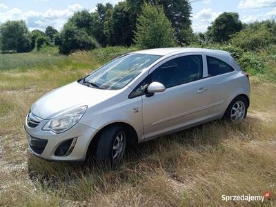 Używany Opel Corsa 75 KM (55 kW) 2012 Hatchback