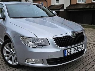 Srebrny Używany 2008 Skoda Superb Ambition Hatchback | 15 900 zł (Dość drogi)