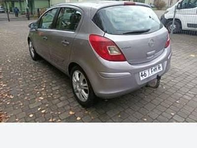 Srebrny Używany 2007 Opel Corsa Hatchback | 7600 zł (Uczciwa cena)