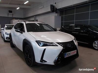 Biały Używany 2022 Lexus UX 250h SUV | 115 000 zł