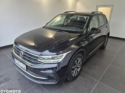 Czarny Używany 2021 VW Tiguan SUV | 96 900 zł (Uczciwa cena)